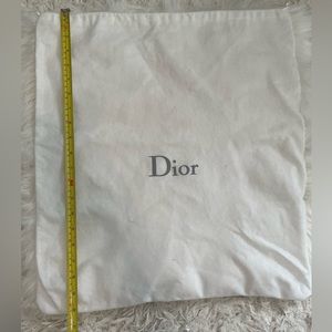 - Dior dustbag